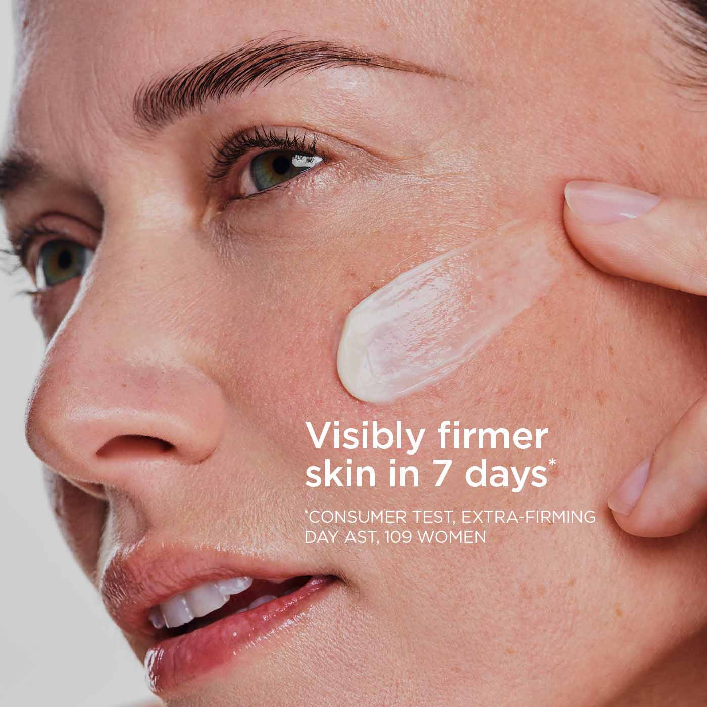 Clarins Extra-Firming Day Cream all Skin Types - Image 5