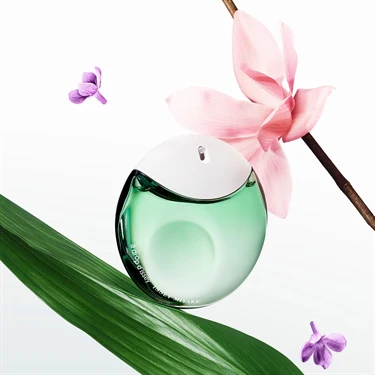 Issey Miyake A Drop D'Issey Essentielle Eau De Parfum - Image 3