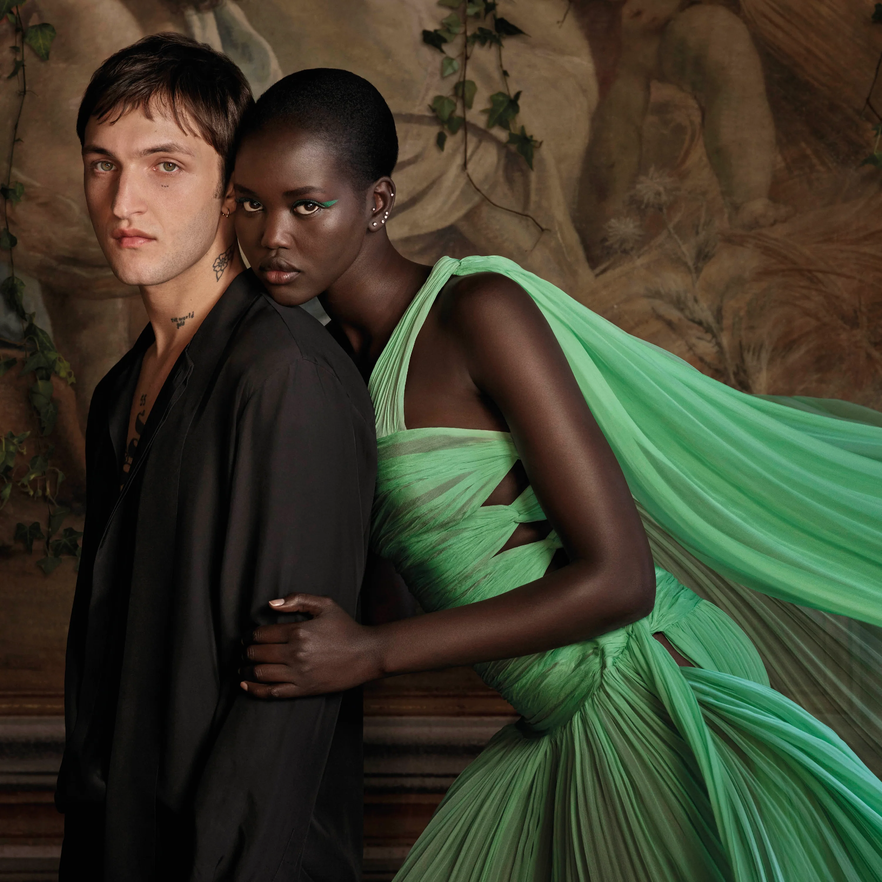 Valentino Donna Born In Roma Green Stravaganza Eau De Parfum - Image 9